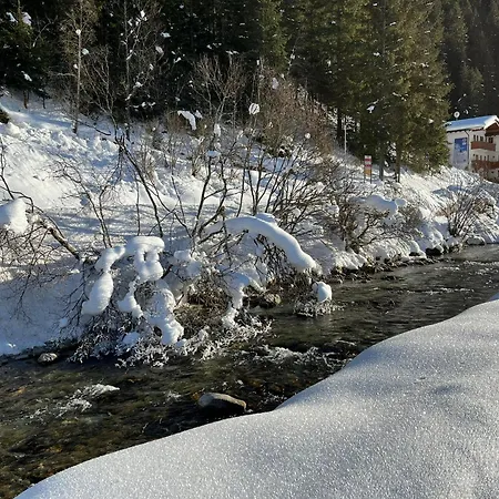 Eberharter Conny 公寓 *