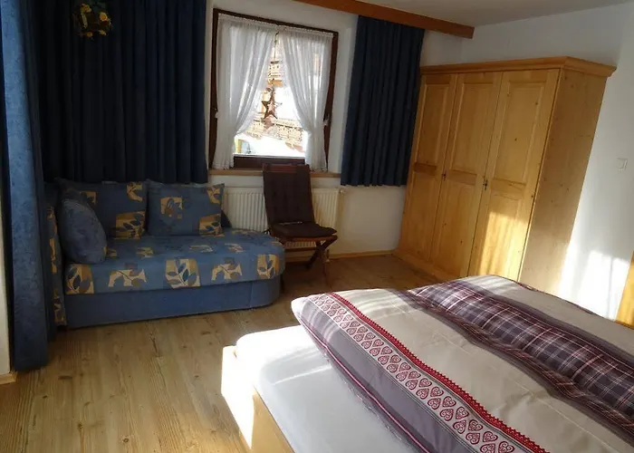 Eberharter Conny アパート